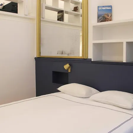 Elegant 54 M2 Near Montmartre